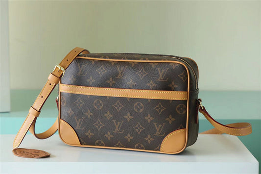 Lux-Totes - LOV Bags - 429