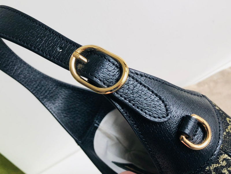 GUI - Luxurious Totes - 1144