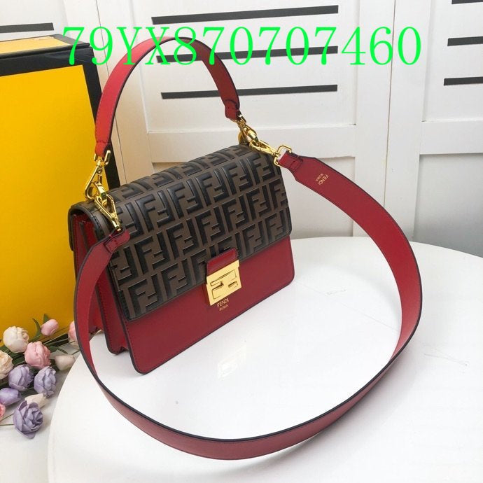 GC - Shoulder - 2594