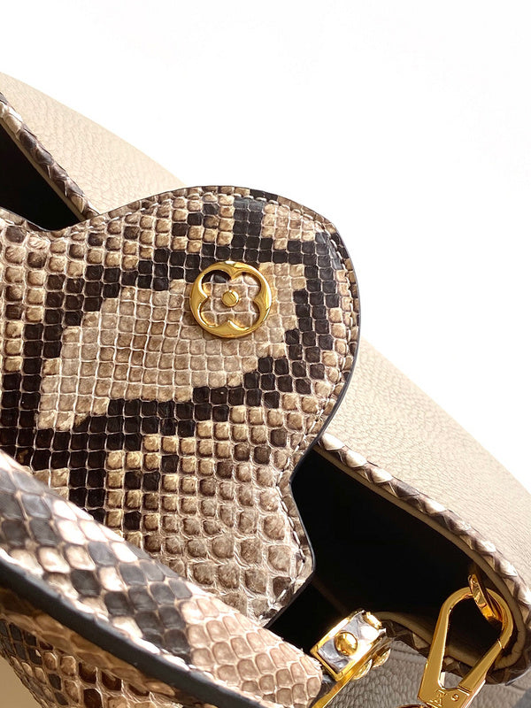 LOV - Luxurious Totes - 2199