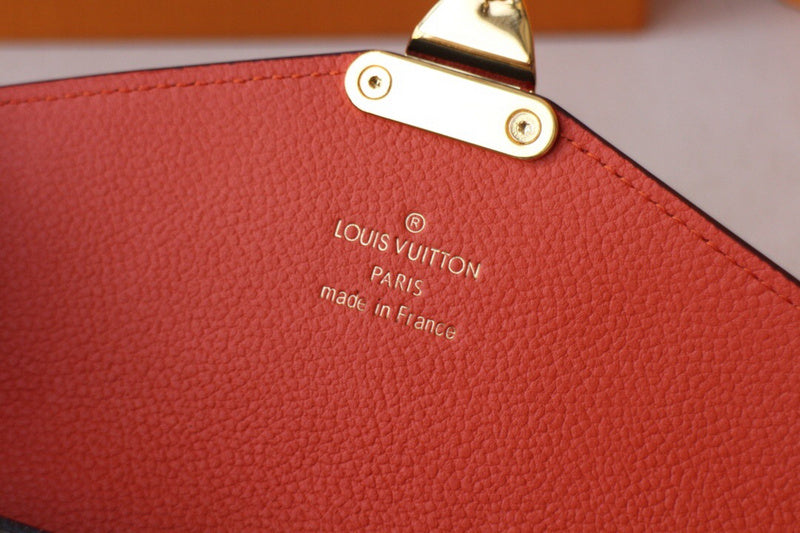 Luxurious Totes - Latest - 2643