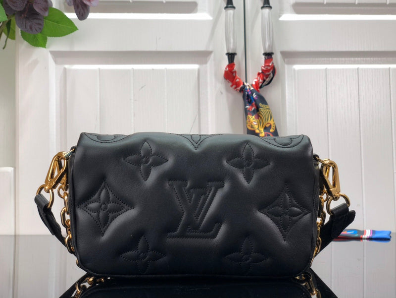 LOV - Luxurious Totes - 1591
