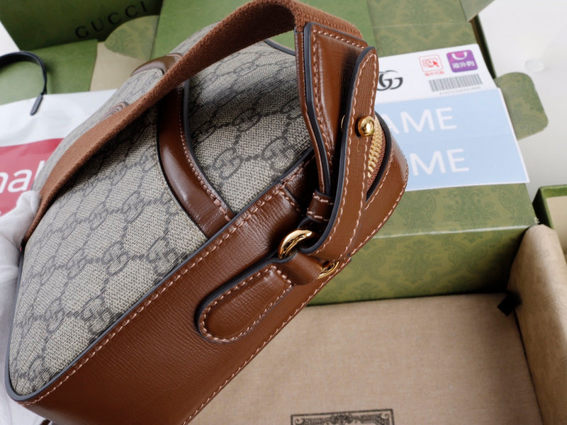 GUI - Luxurious Totes - 765