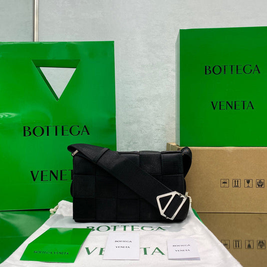 Luxurious-Totes - BV Bags - 2495