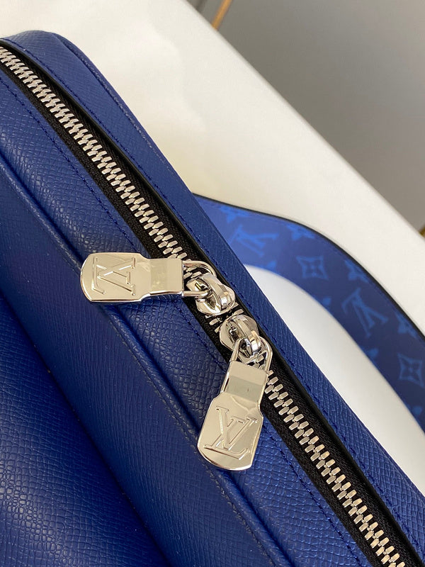 LOV - Luxurious Totes - 1856