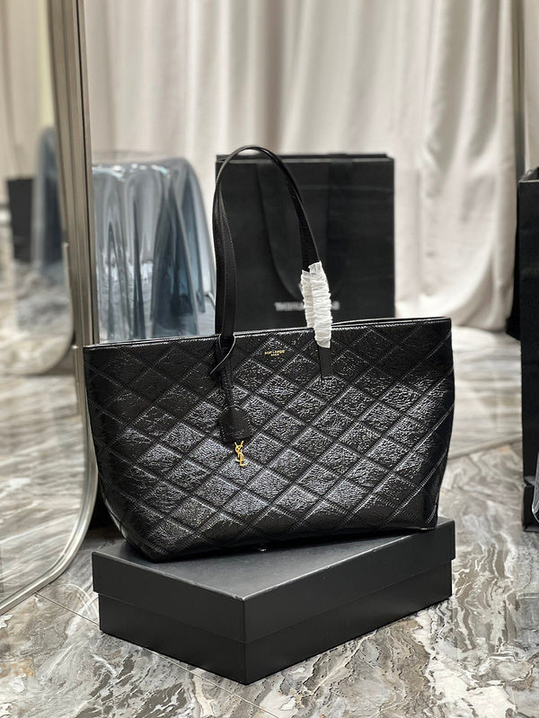 Luxurious Totes - Latest - 8238
