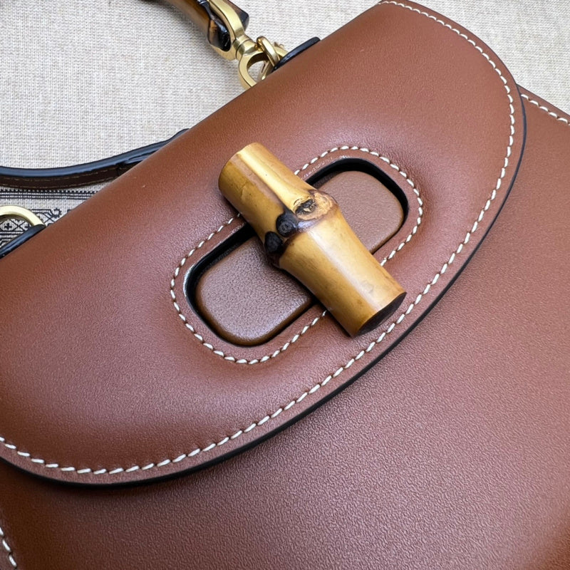 GUI - Luxurious Totes - 080
