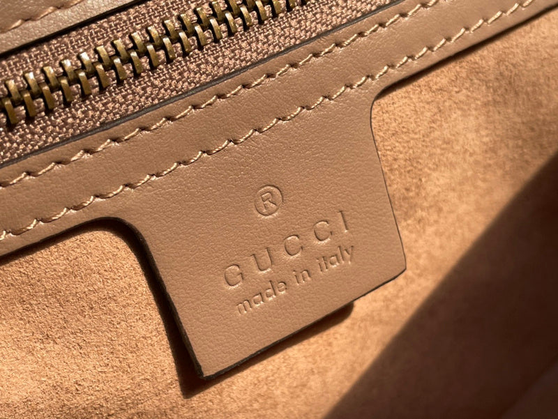 GUI - Luxurious Totes - 902