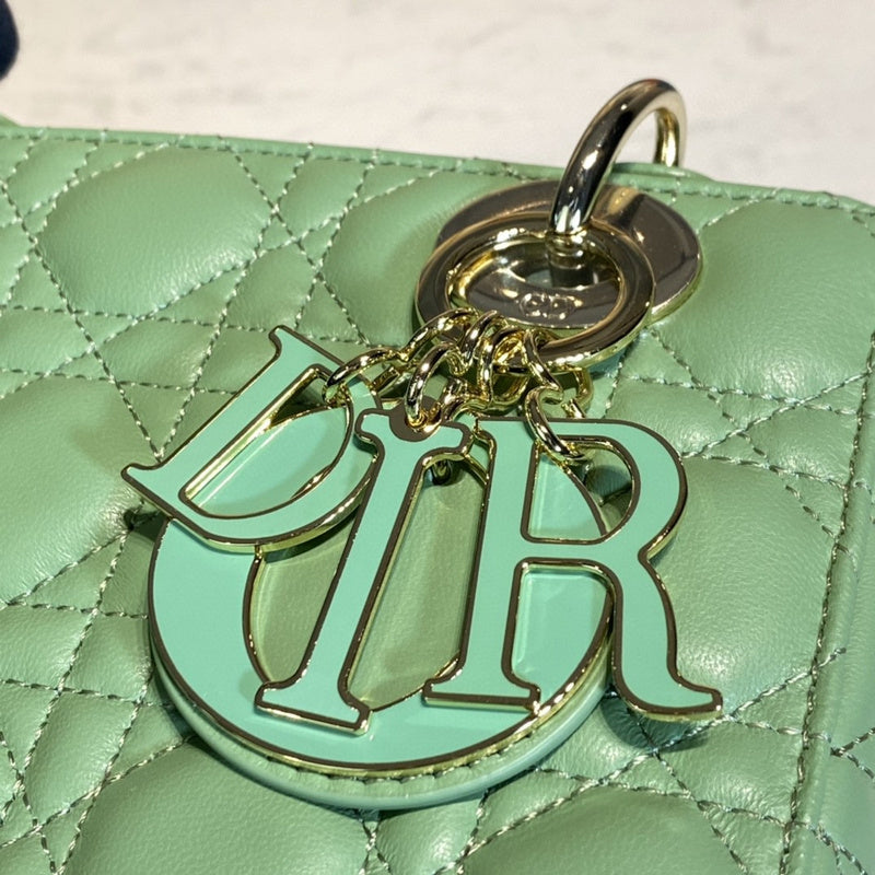 Luxurious Totes - Latest - 6319