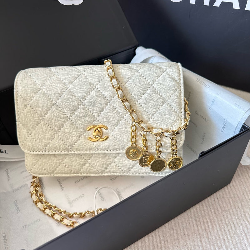 Luxurious Totes - CNL3 Bags - 079