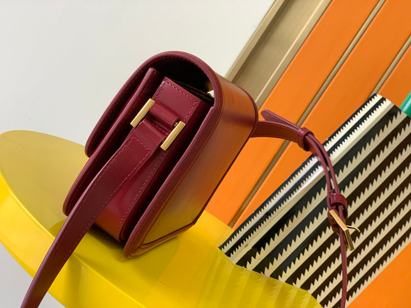 Luxurious Totes - Latest - 8186