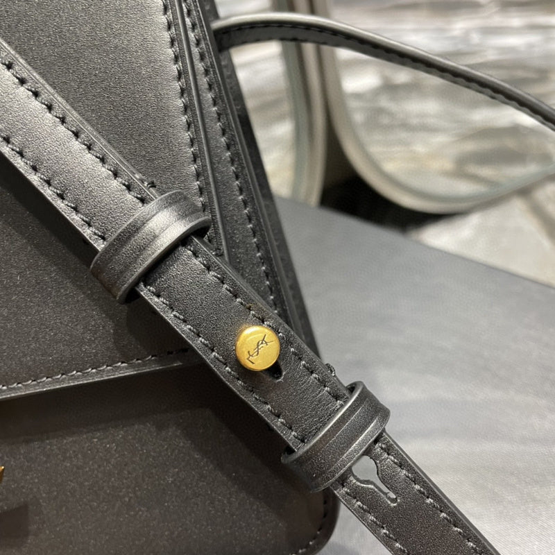 Luxurious Totes - Latest - 8748