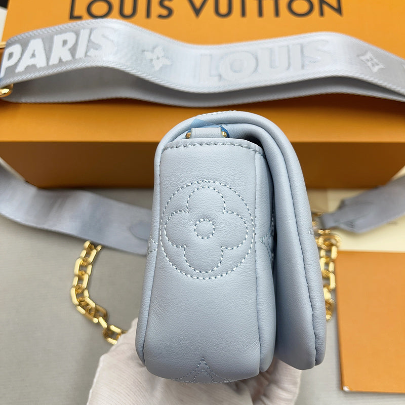 Lux-Totes - LOV Bags - 717