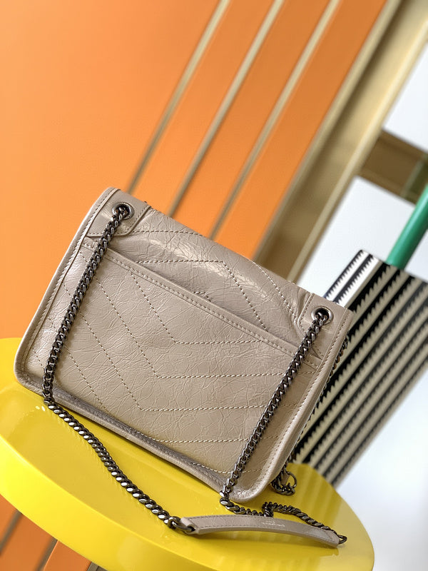 Luxurious Totes - Latest - 8893