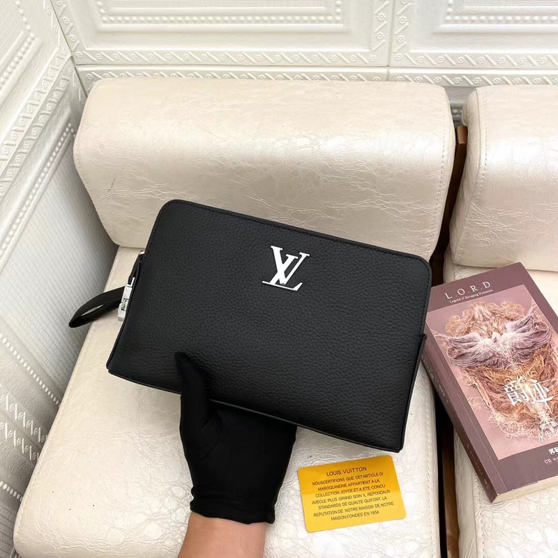 LOV - Luxurious Totes - 2249