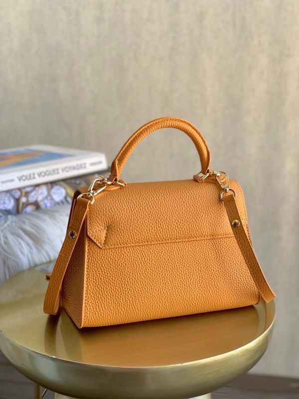 LOV - Luxurious Totes - 729
