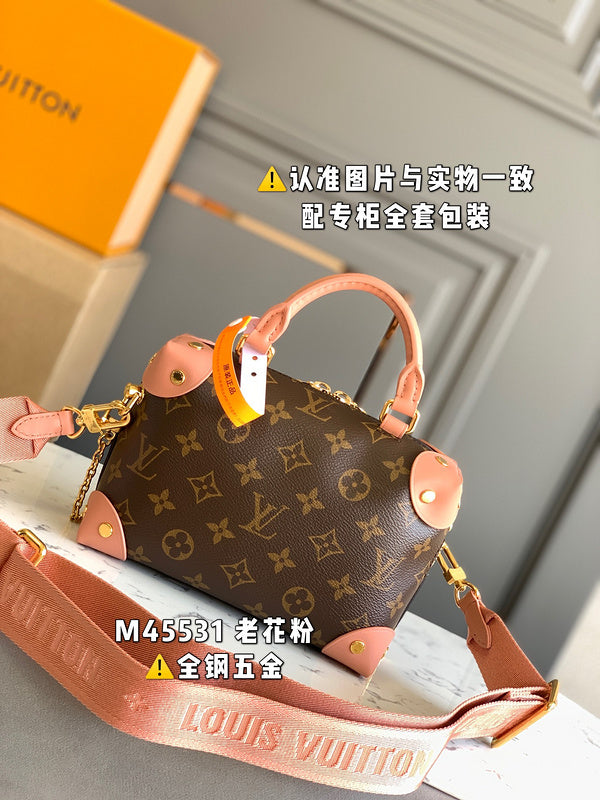 LOV - Luxurious Totes - 1700