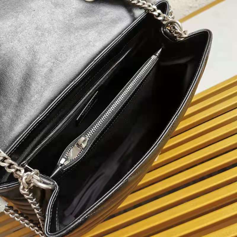 Luxurious Totes - Latest - 9262