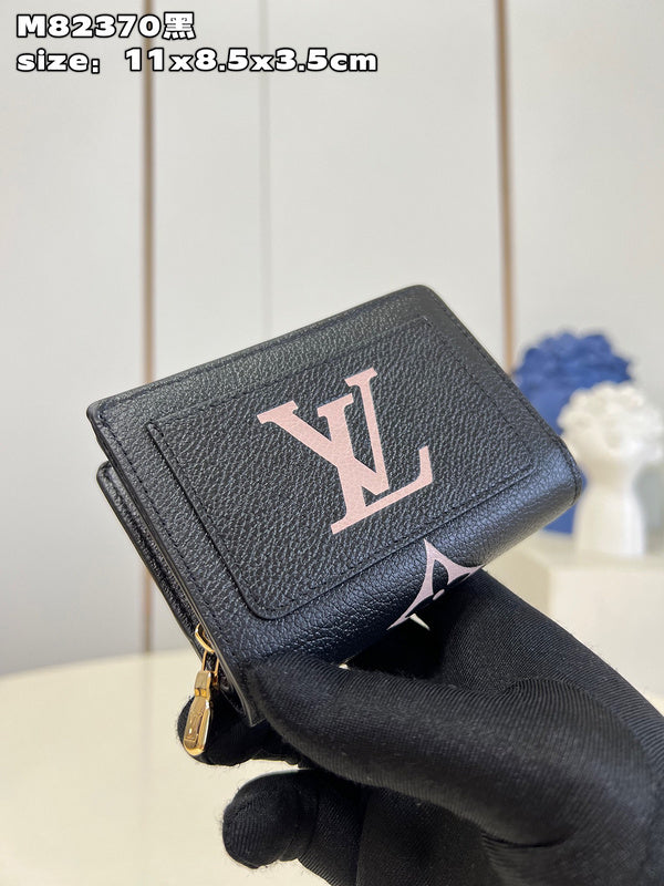 LOV - Luxurious Totes - 344