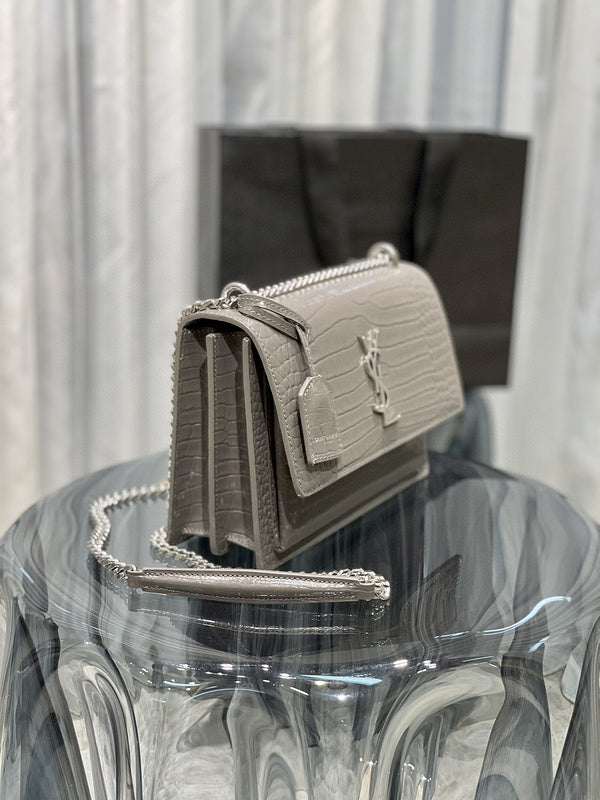 Luxurious Totes - Latest - 8956