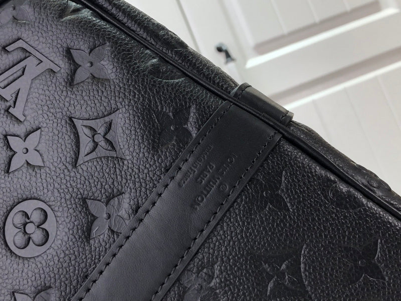 LOV - Luxurious Totes - 2216