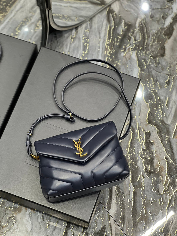 Luxurious Totes - Latest - 8039