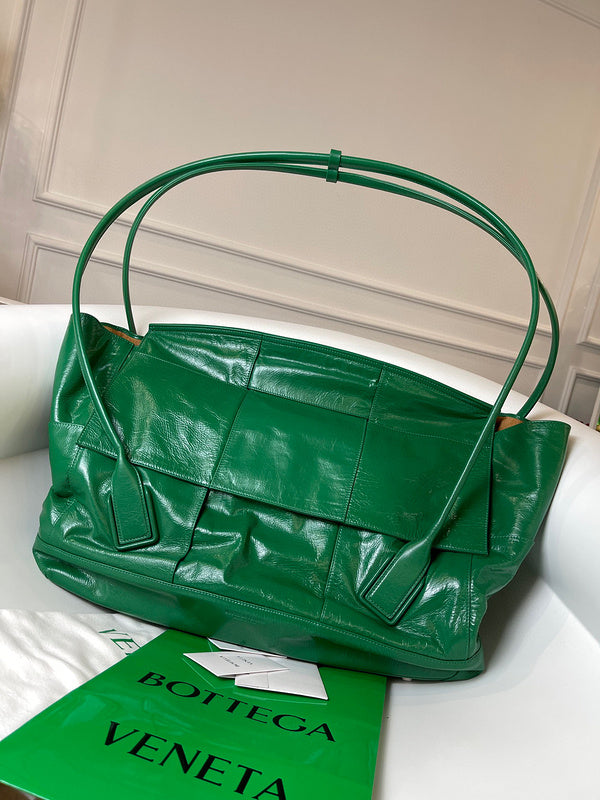 Luxurious-Totes - BV Bags - 2082