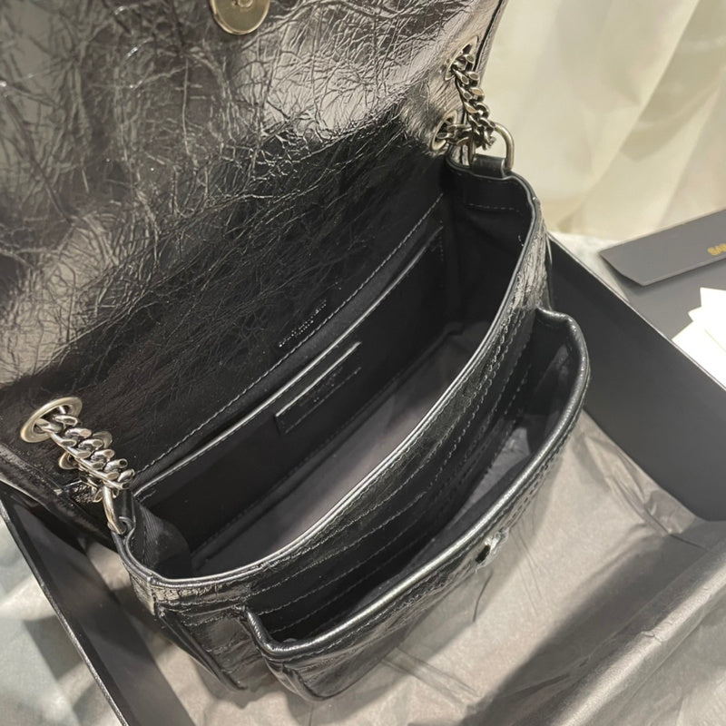 Luxurious Totes - Latest - 8560