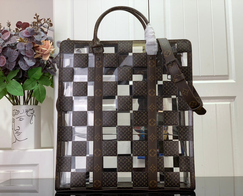 LOV - Luxurious Totes - 780