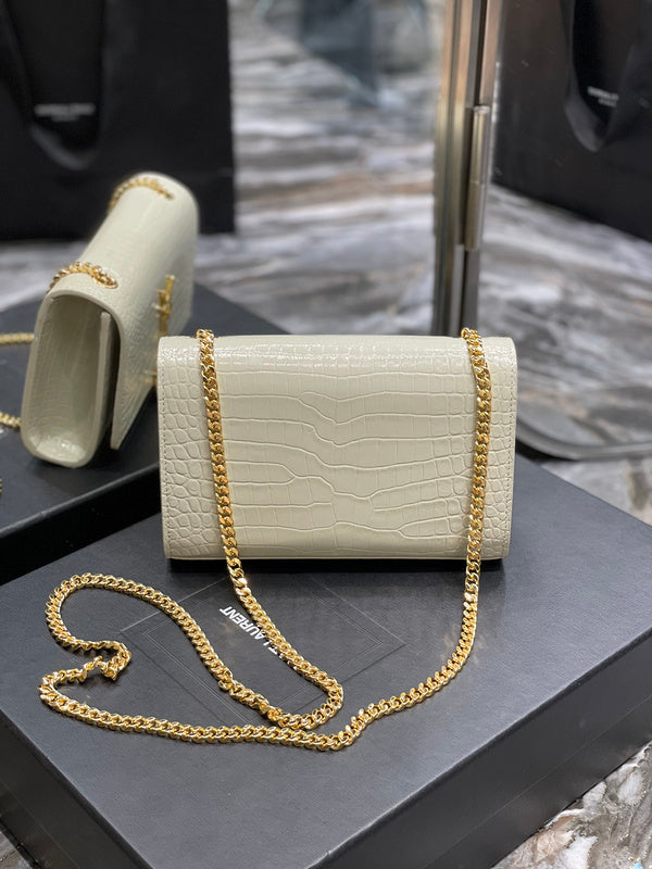 Luxurious Totes - Latest - 8517