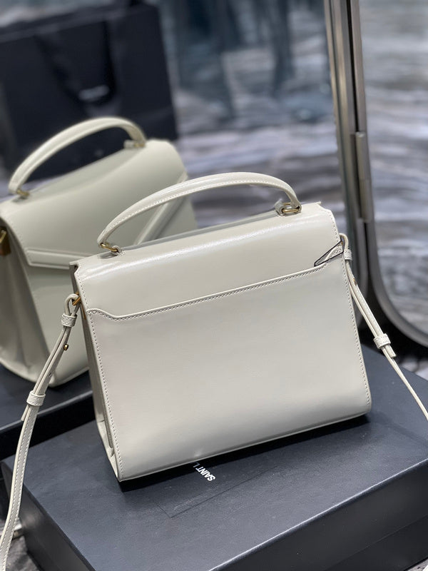 Luxurious Totes - Latest - 8435