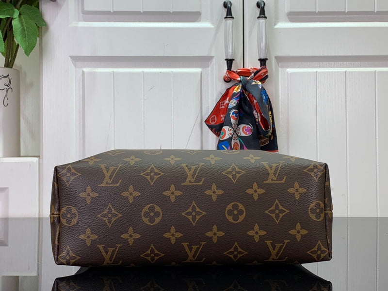LOV - Luxurious Totes - 666