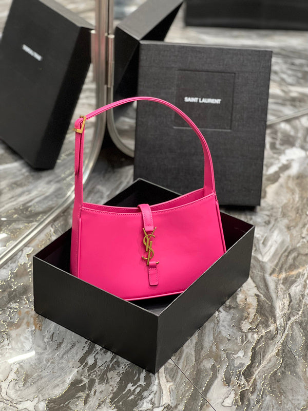 Luxurious Totes - Latest - 8121