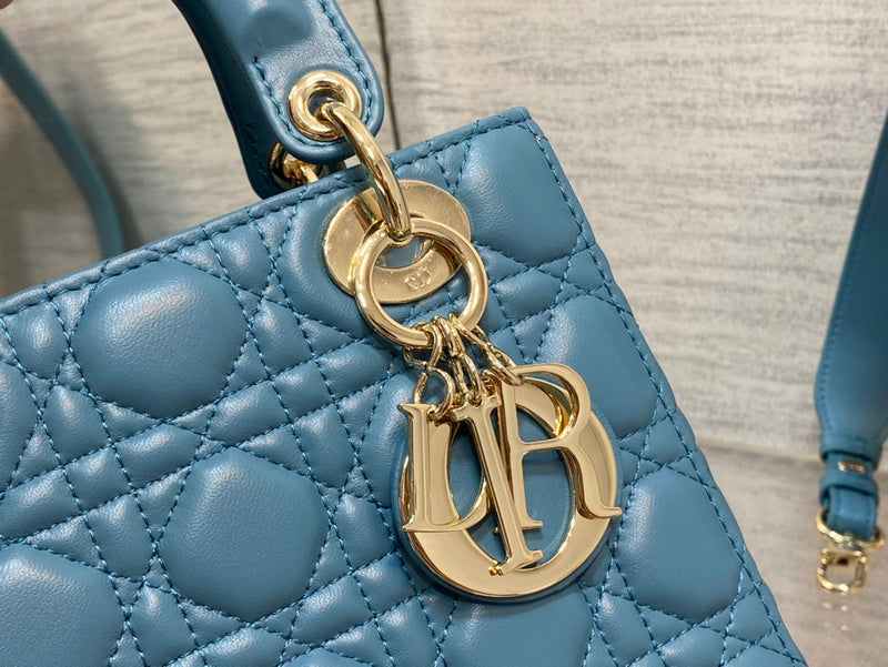 Luxurious Totes - Latest - 6230