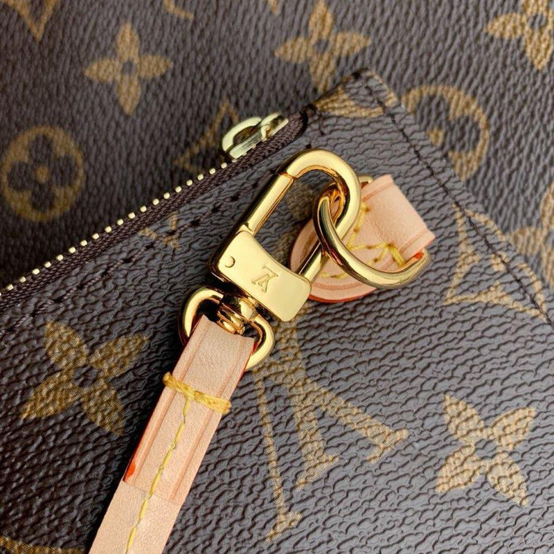 LOV - Luxurious Totes - 2678