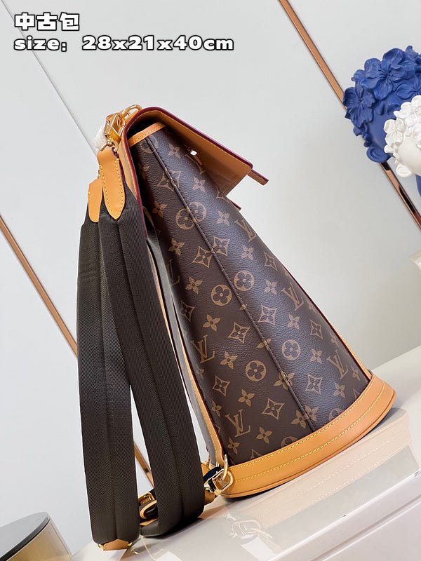 LOV - Luxurious Totes - 352