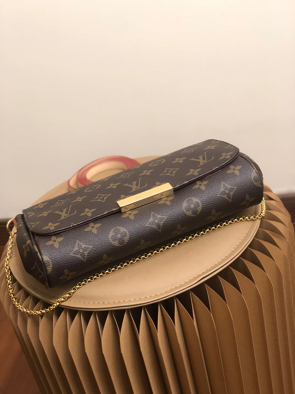 LOV - Luxurious Totes - 2329