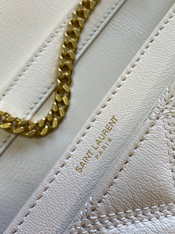 Luxurious Totes - Latest - 8619