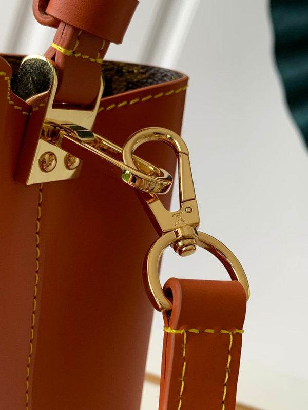 Luxurious Totes - Latest - 9727