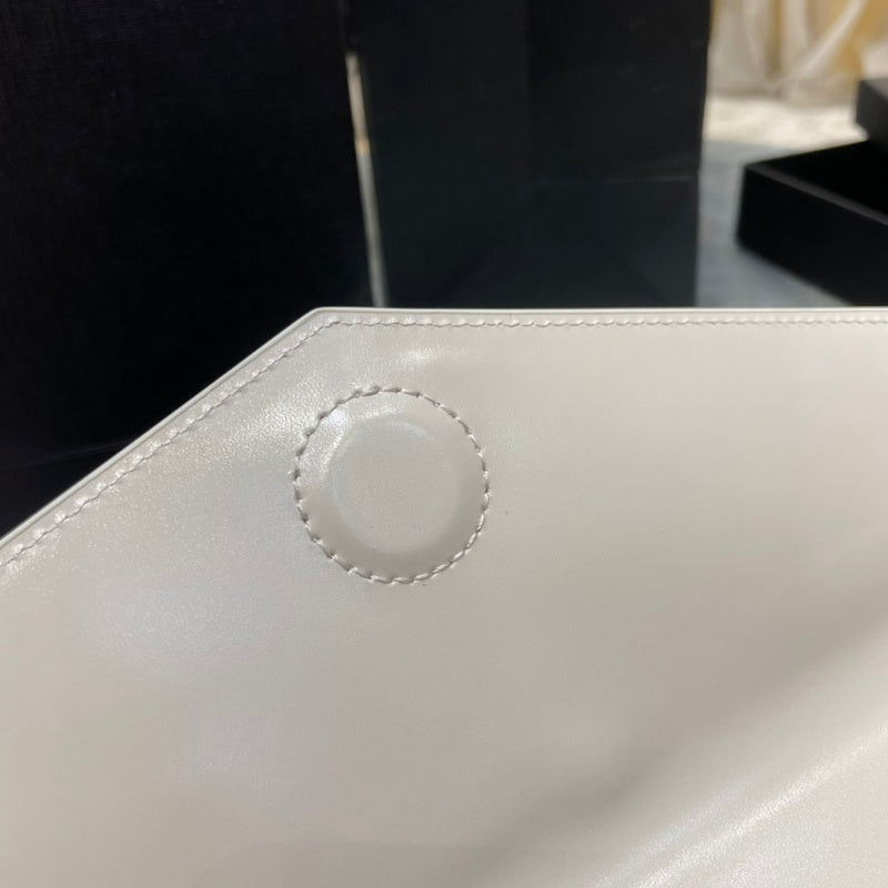 Luxurious Totes - Latest - 8354