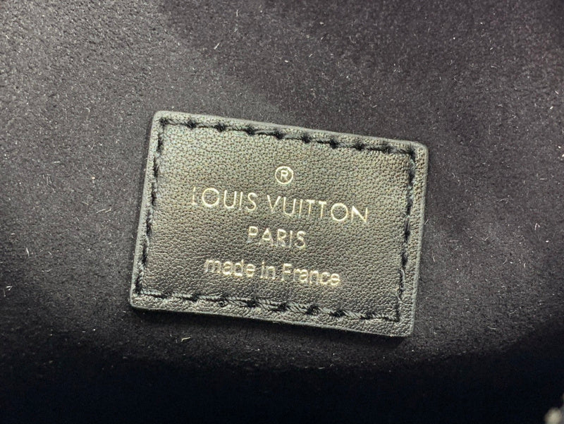 LOV - Luxurious Totes - 075