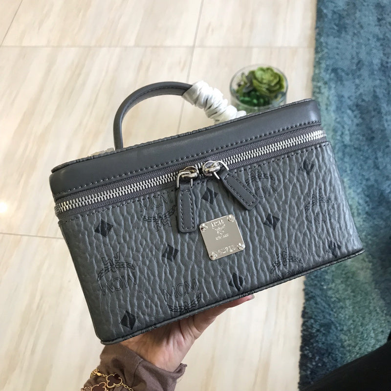 Luxurious Totes - Latest - 7830
