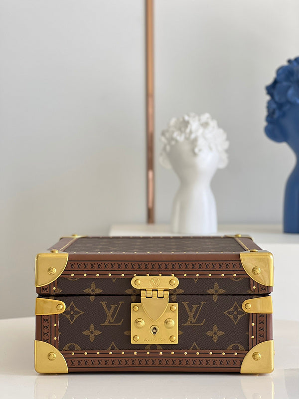 LOV - Luxurious Totes - 1686