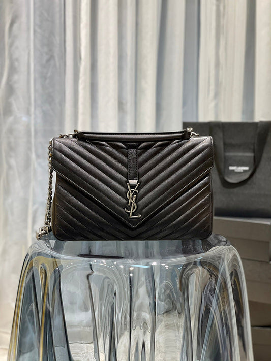 Luxurious Totes - Latest - 8412