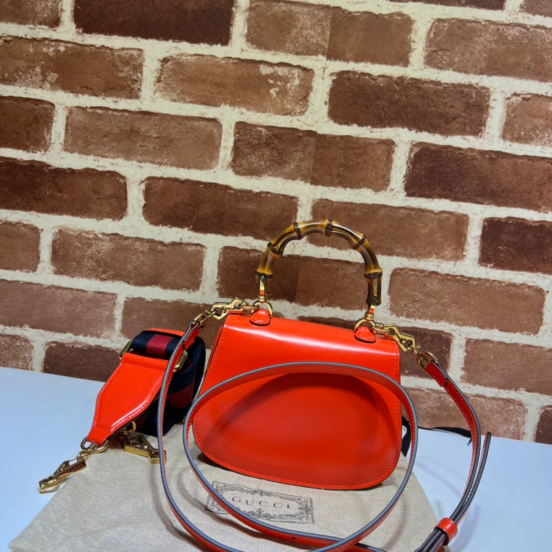 GUI - Luxurious Totes - 079