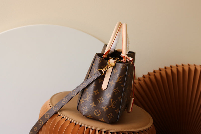LOV - Luxurious Totes - 1802