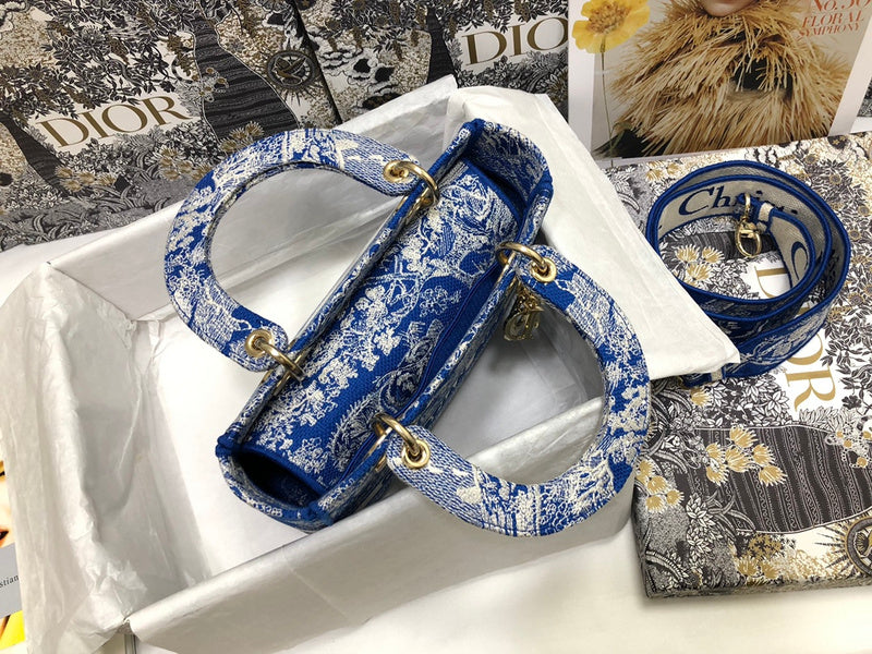 Luxurious Totes - Latest - 6214