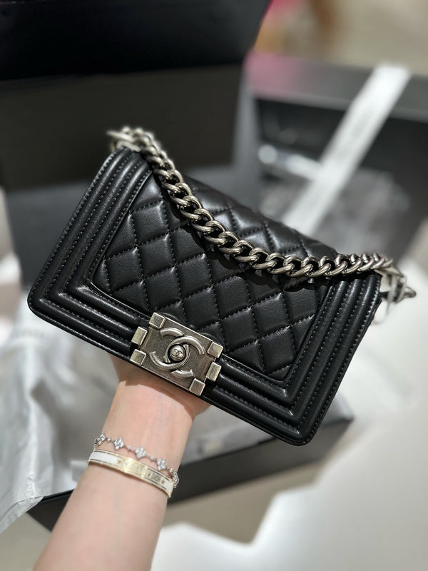 Luxurious Totes - CNL3 Bags - 052