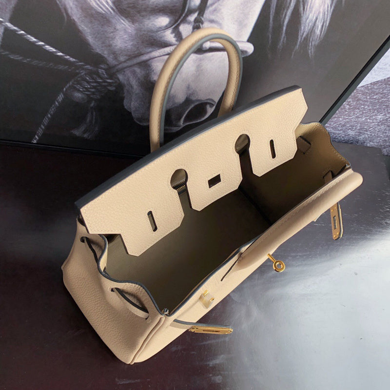 Luxurious Totes - Latest - 6874