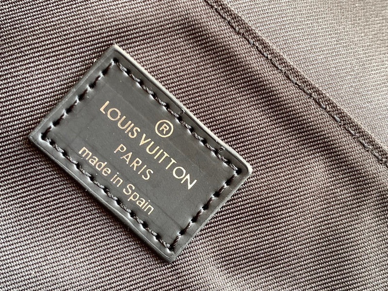 LOV - Luxurious Totes - 1806